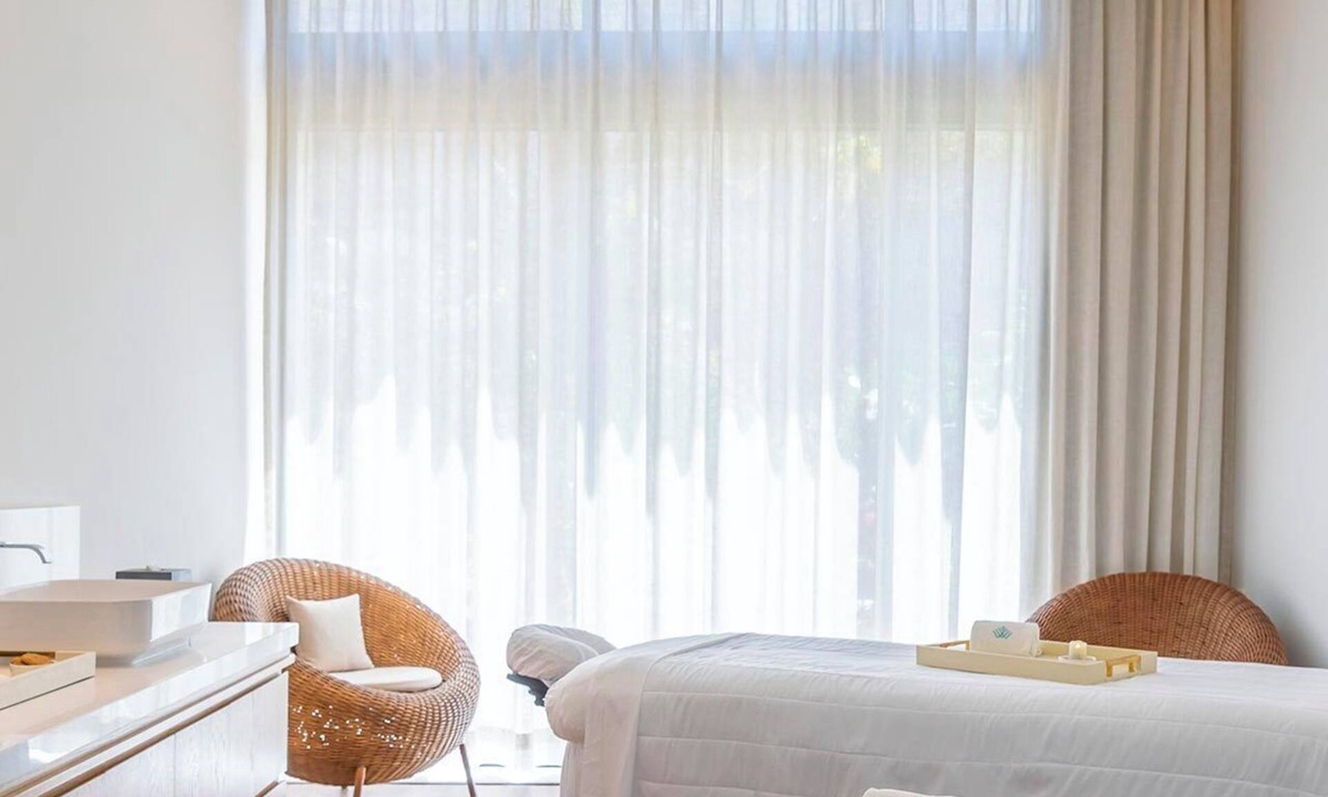 Santa Rosa Hotel | Cabo’s Premier Luxurious Resort- Villa La Valencia 1,2 or Studio