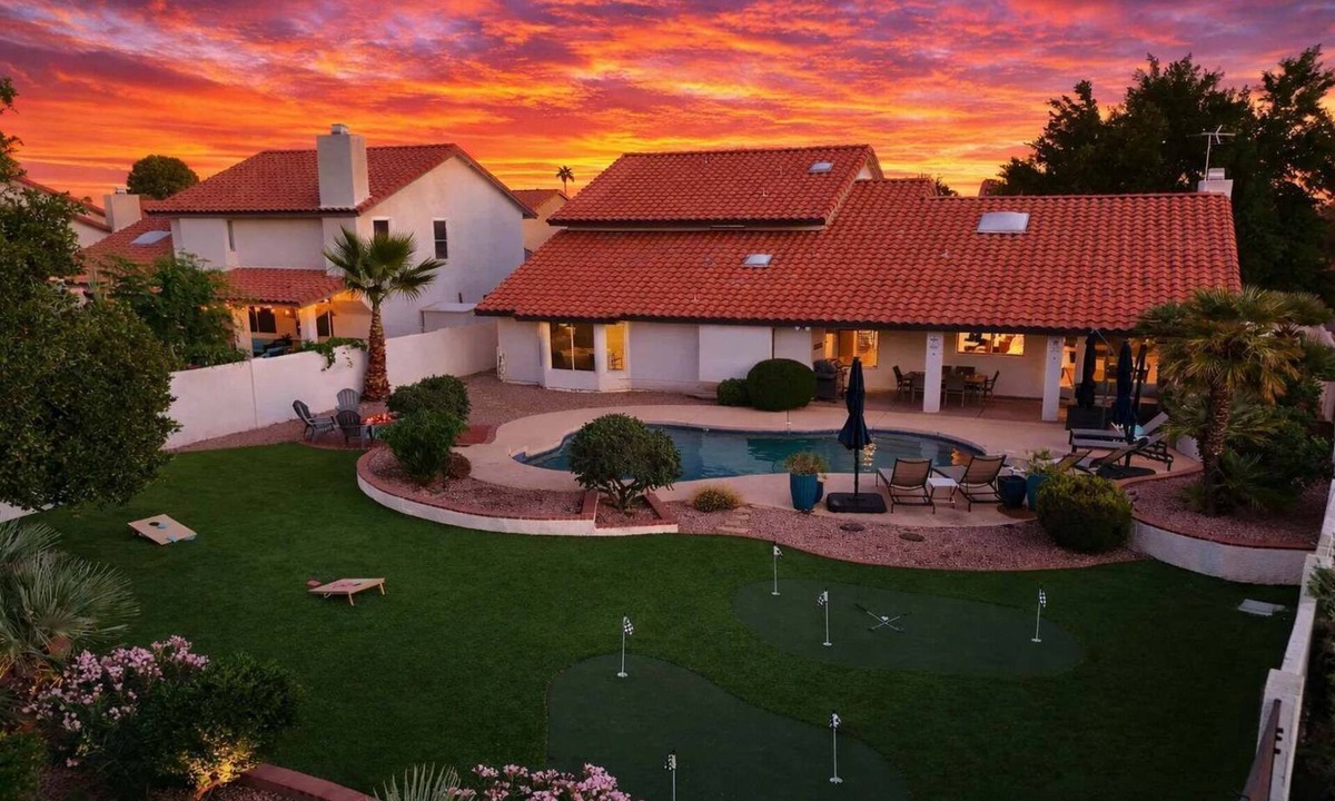 Paradise Park Vista House | Cactus Relactus-Pool Heat Avai-Putting Green-Games