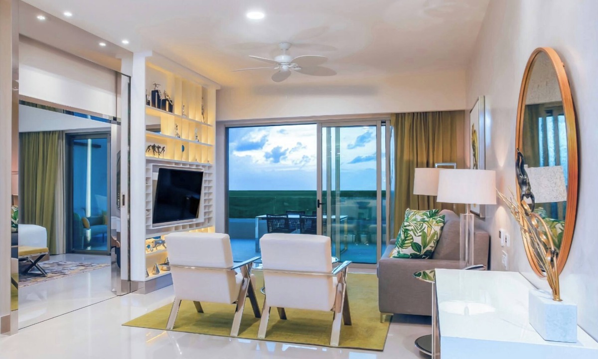 Downtown Cancun Resort | Cancun Christmas Holiday stay in a 2-BR suite at Garza Blanca resort