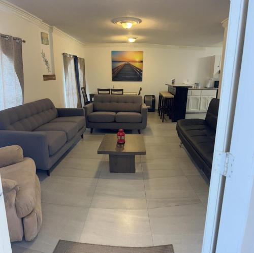 Playas de Tijuana House | Candys beach apartment