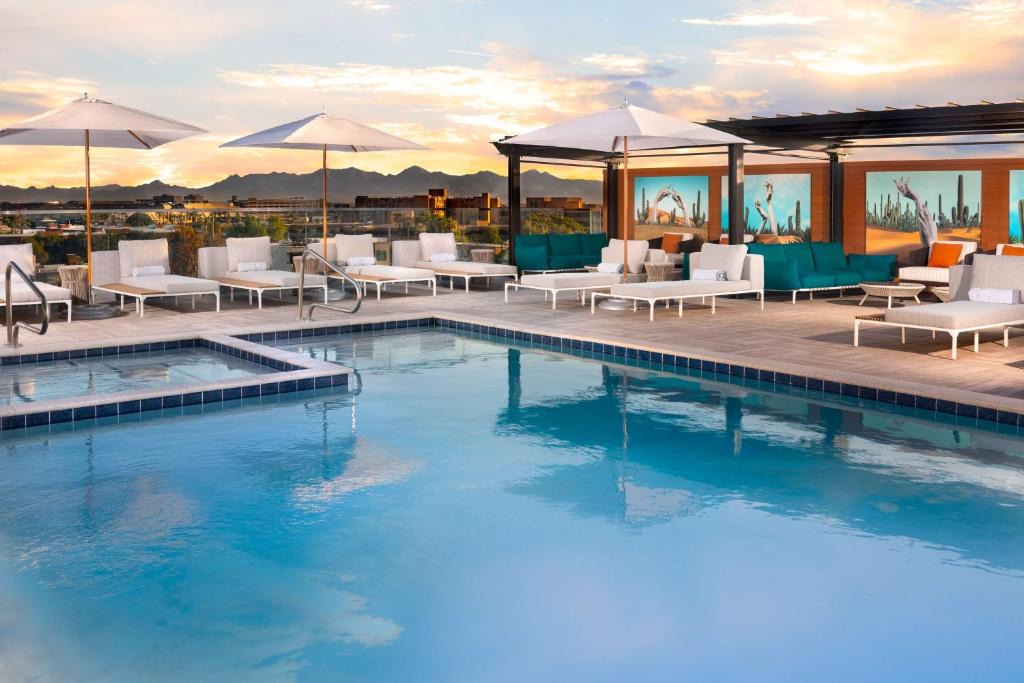 Arts District Hotel | Canopy By Hilton Scottsdale Old Town