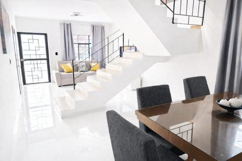 Guadalajara Municipality House | Casa amplia para grupos Remodelada y centrica