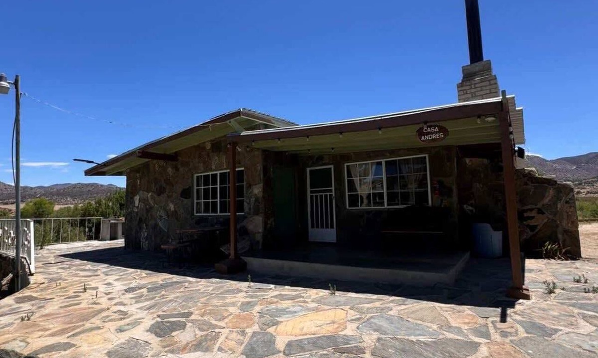San Rafael House | Casa Andres Mountain View House with Pool
