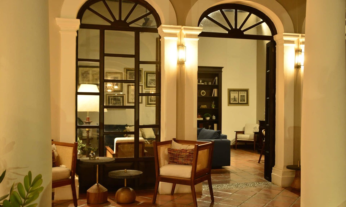 Mascota Hotel | Casa Angeles