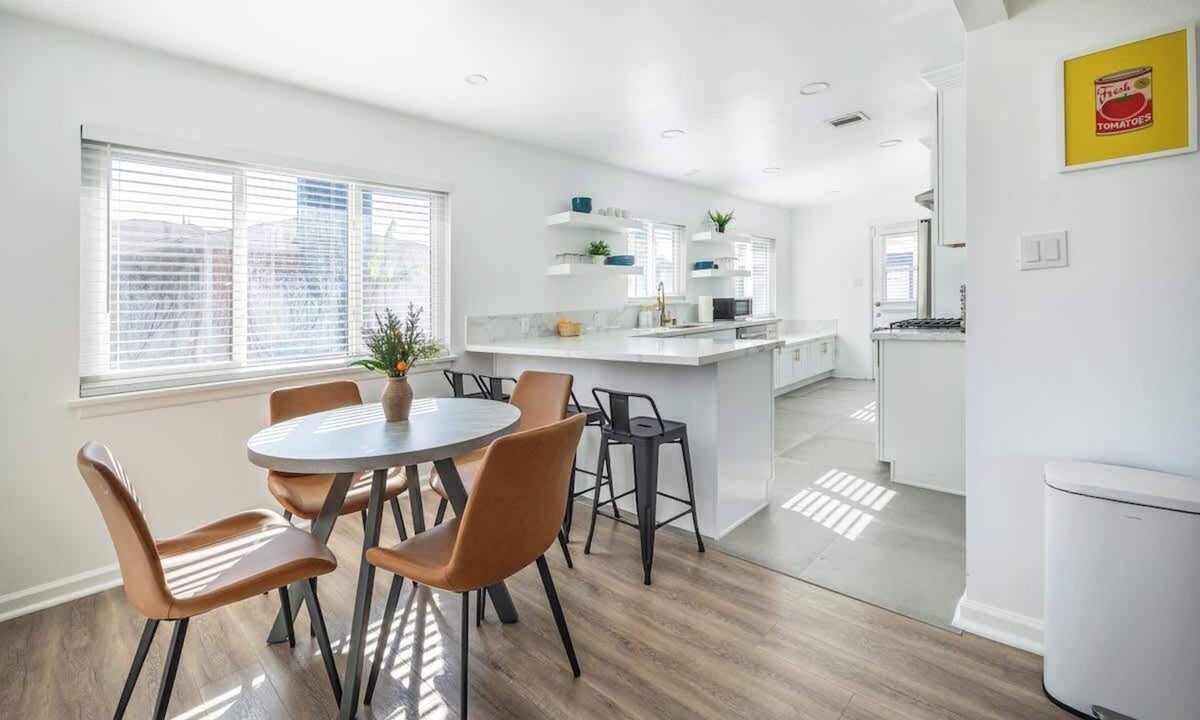 Riverside House | Casa Azul - Close to Cbu/Dtwn