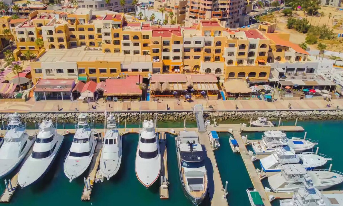 Centro Condo | Casa Catita @ Marina-Cabo’s Best, Just Steps Away!