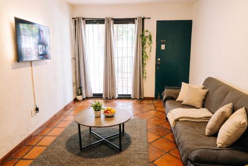 Financial District House | Casa en Providencia, 4 cuartos, Estacionamiento