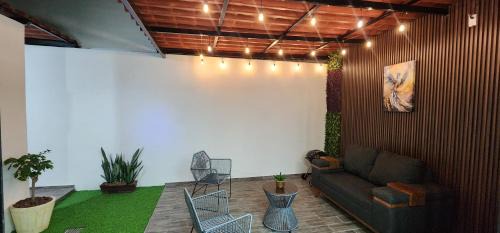 Comala House | Casa Fénix