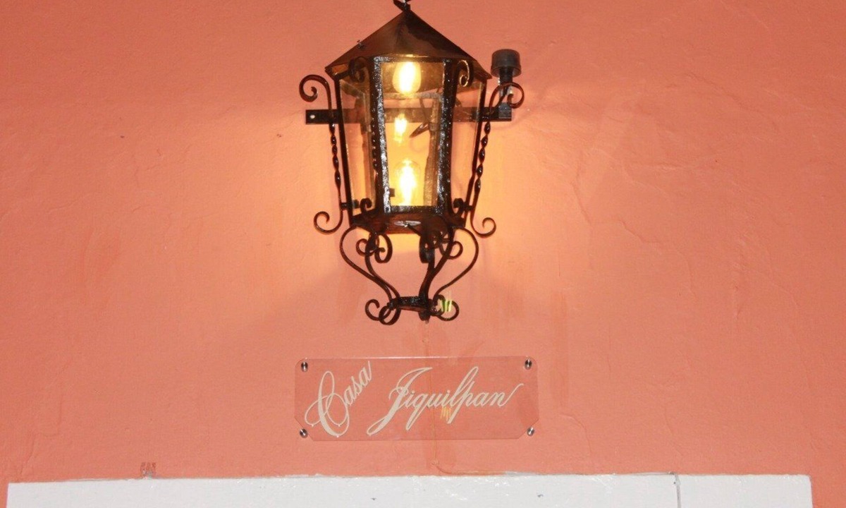 Jiquilpan de Juarez House | Casa Jiquilpan, una casa tradicional con las comodidades actuales y en el centro