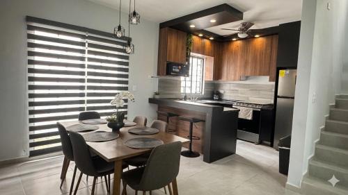 Saltillo House | Casa La Amistad Comoda Casa con 3 Habitaciones