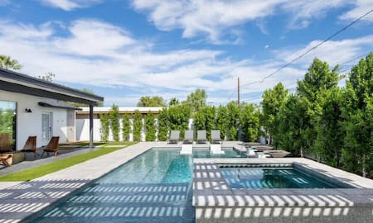 Villa Monterey House | Casa Lux, Walk to Old Town, Heated Pool
