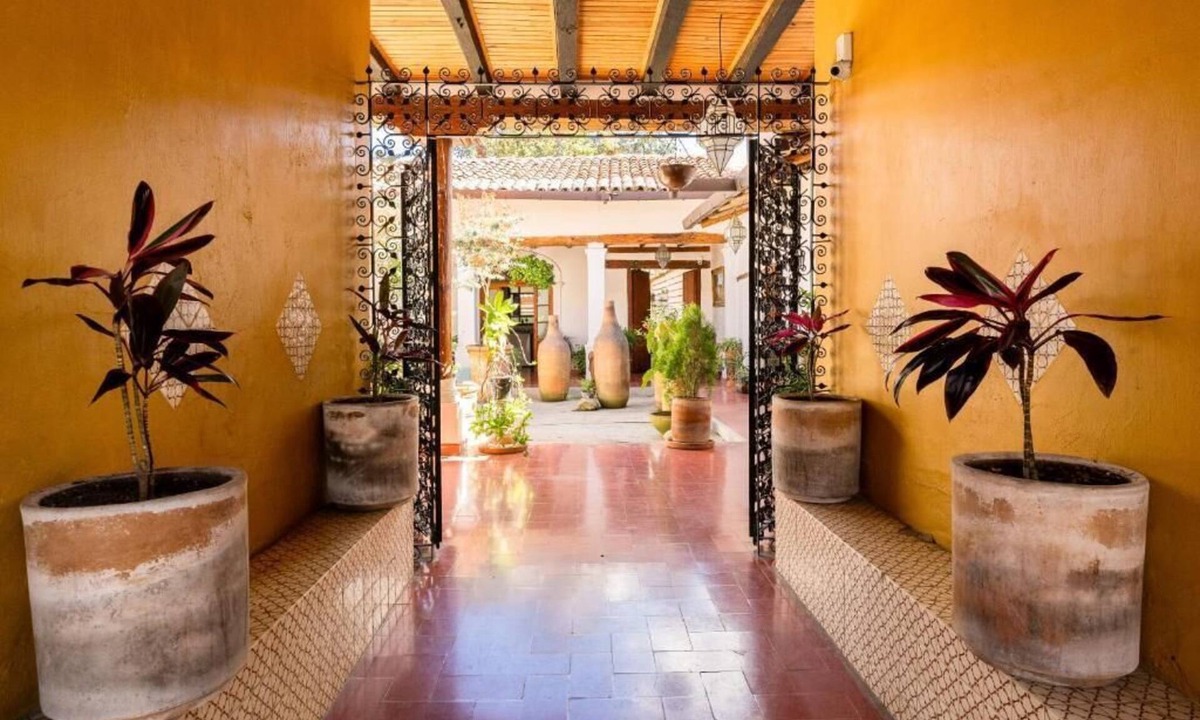 Tapalpa Hotel | CASA MADERO