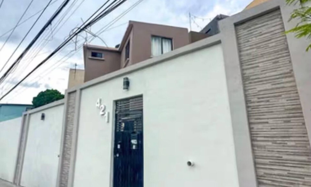 Monterrey House | Casa muy bien en zona poniente De San Pedro Garza Garcia.