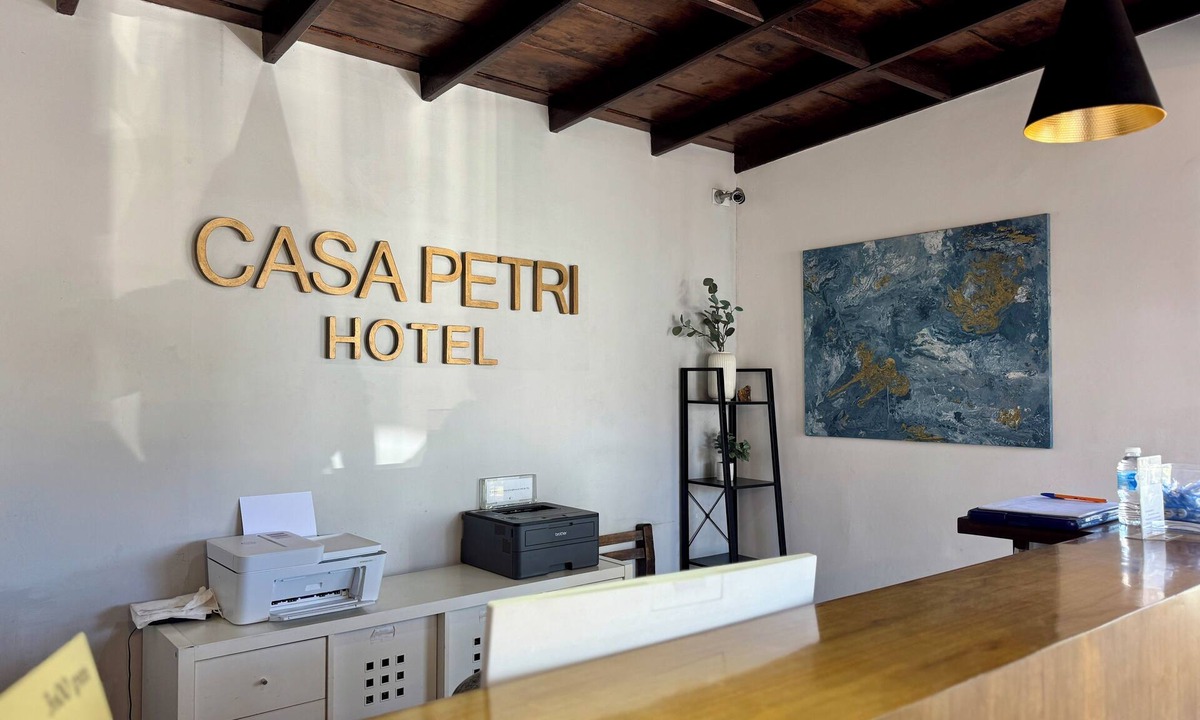 Ensenada Hotel | Casa Petri Hotel