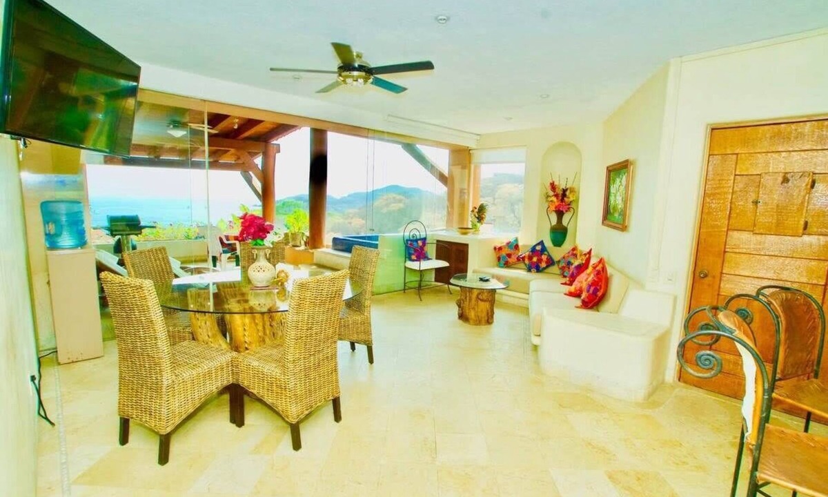 Zihuatanejo Villa | Casa Que Ve Al Mar - 2 Bedroom Villas