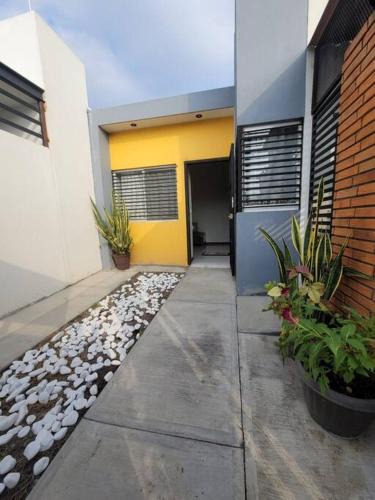 Colima House | Casa totalmente nueva,2 cuartos 2 baños -Muy Segura