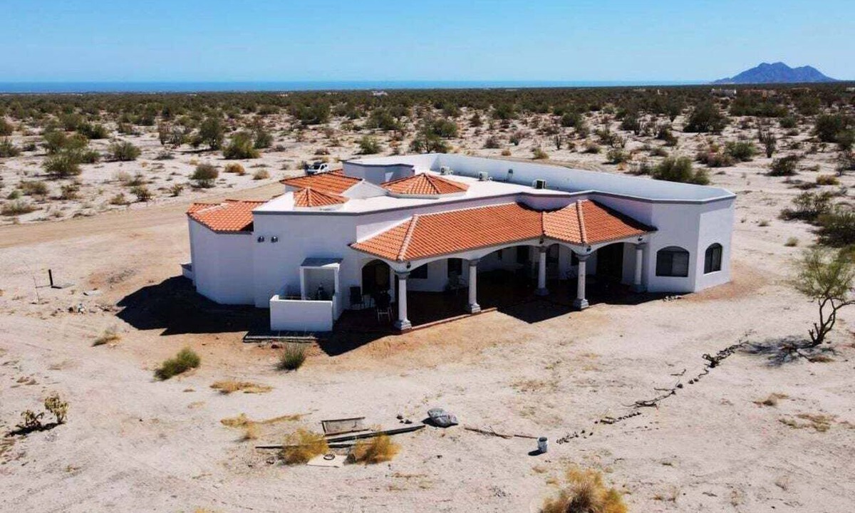 El Dorado Ranch House | Casa Villa del Carmen Resort Rental - Heated Pool.