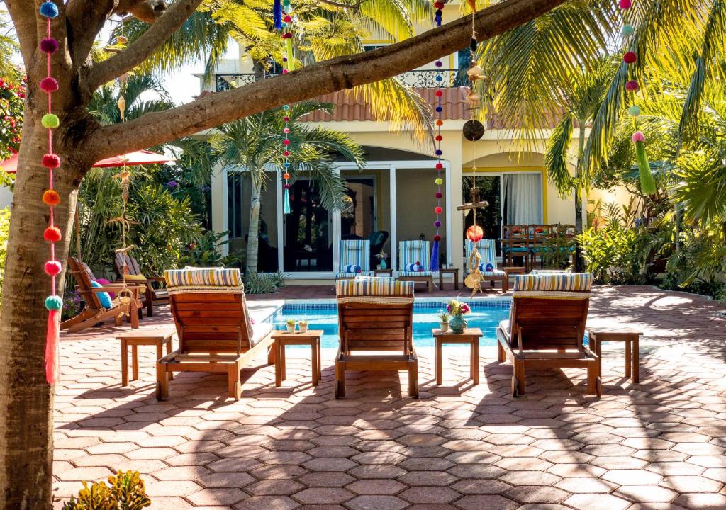 Puerto Morelos Villa | Casa Zarah - Hacienda Family Home - Pool and 2-Block to Beach