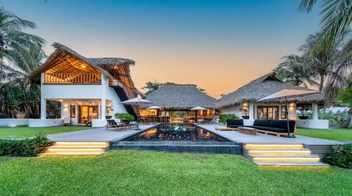 Barra de Colotepec Villa | Casa Zee