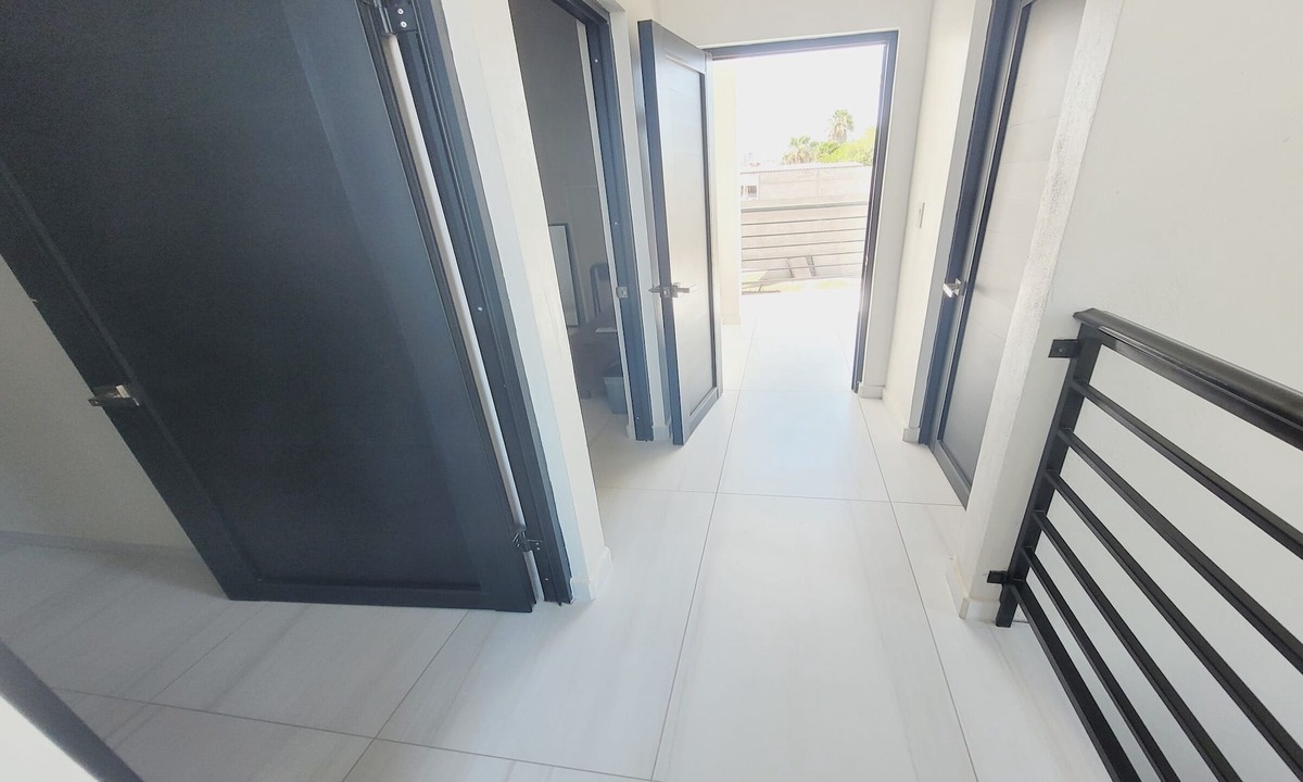 Ferrocarrilera Condo | Casamar 4 by Kivoya