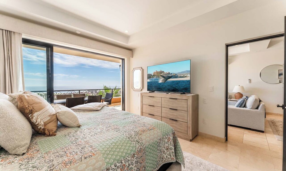 Cabo San Lucas Condo | CCV Quivira- Amazing & Luxurious NEW 2BR Condo w/Access to Golf!