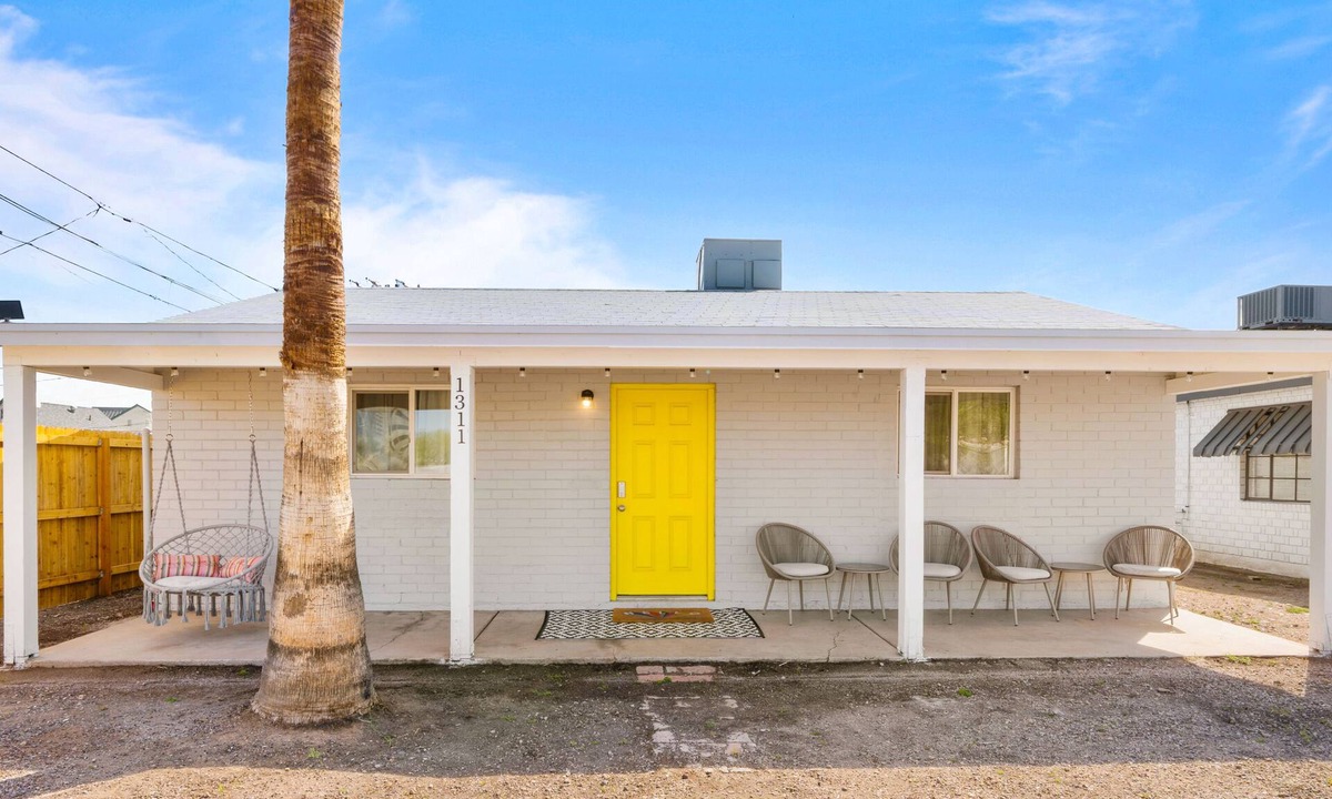 Downtown Phoenix House | Central Phx Kid/Pet friendly home next to Banner Hospital & Historic Coronado