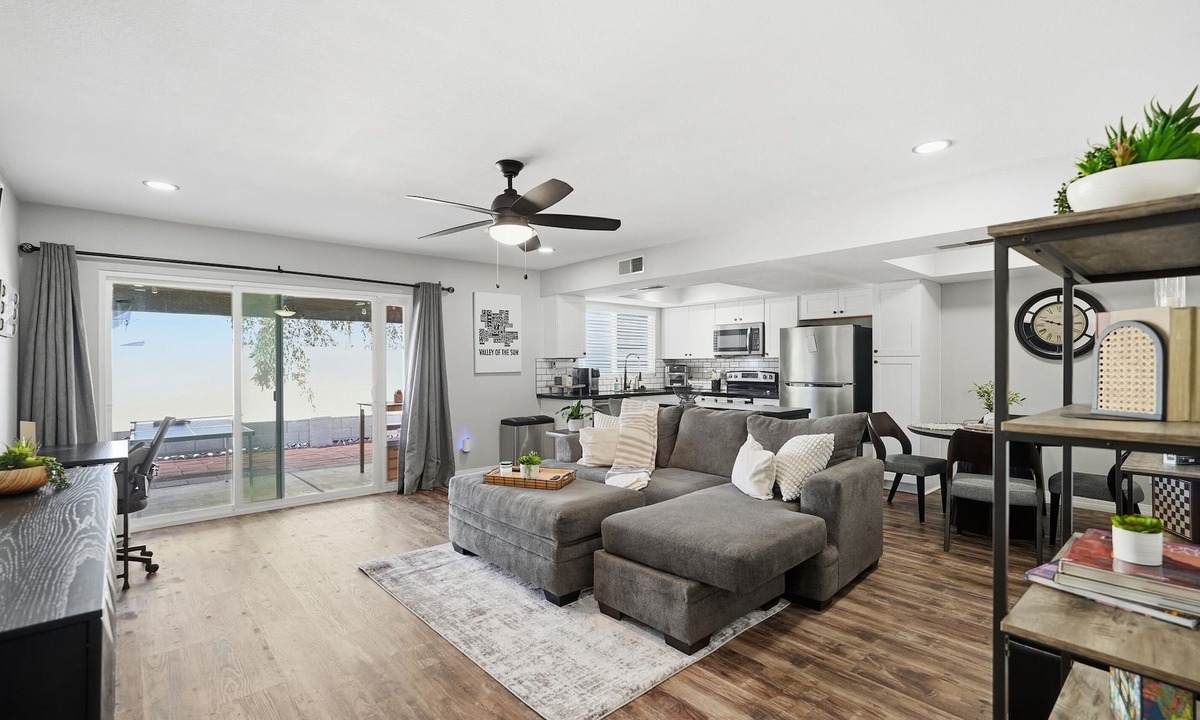 Tempe House | Central | Pool Access | AC | Tempe Townhome