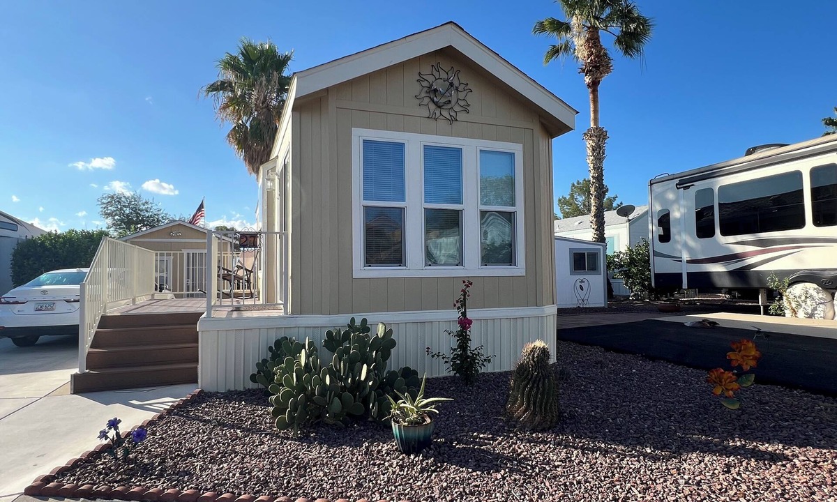 Green Valley House | Charming 1 bed, 1 bath fully furnished mobile home in 55+ gated resort community