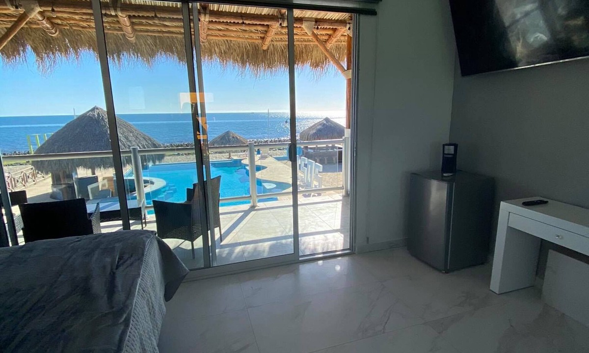 Benito Juarez Hotel | Charming 1-bedroom hotel with a view, WiFi, and AC in enchanting Puerto Peñasco