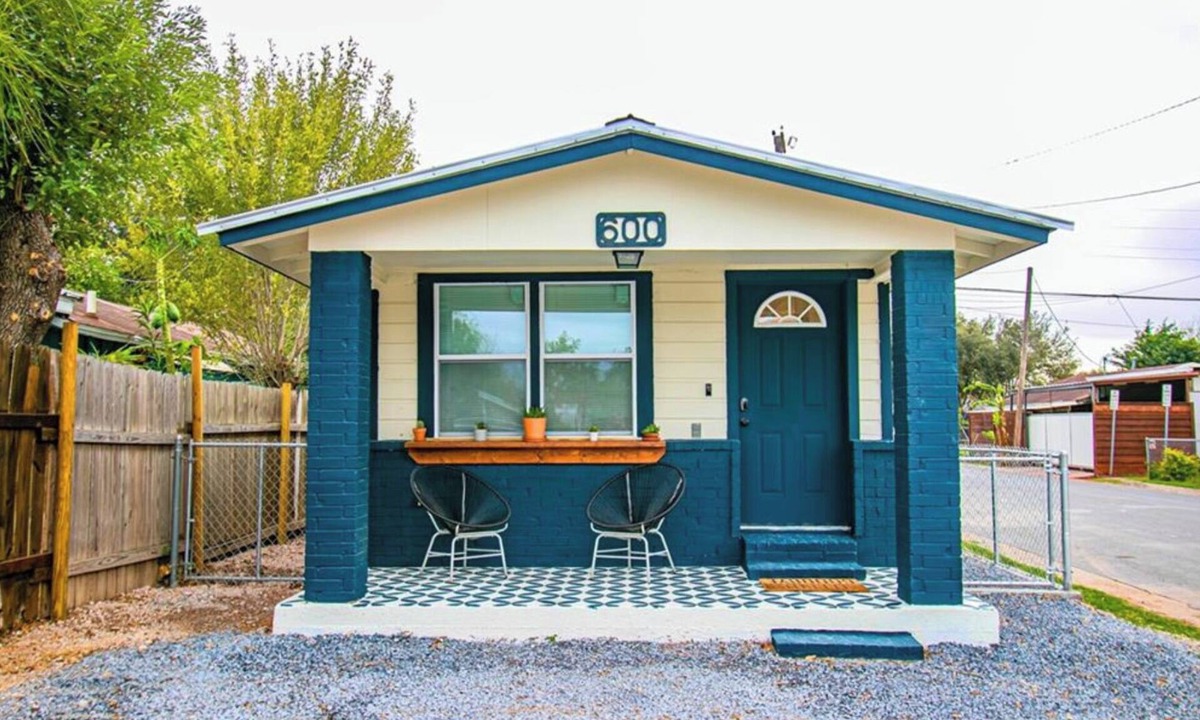 Pharr House | Charming 2-bedroom CASITA with AC and WiFi in Pharr