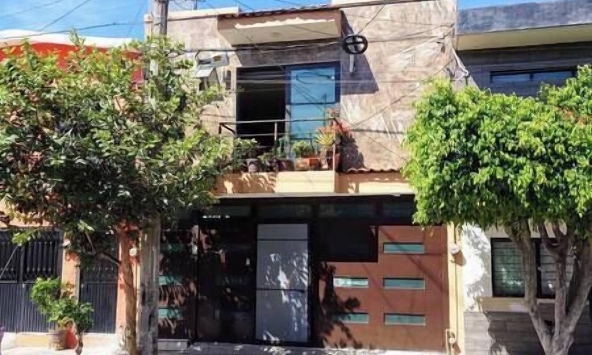 Guadalajara House | Charming 2-bedroom house with WiFi and AC in lovely Guadalajara