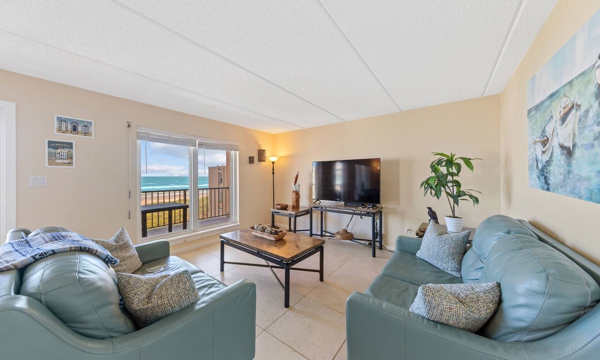 South Padre Island Condo | Charming condo just steps from the beach, BeachHouse 3-502