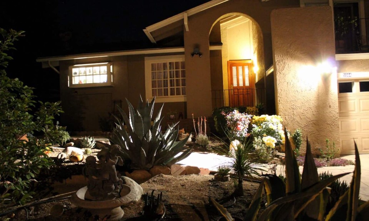 Agoura Hills Apartment | Charming House on A Cul-de-sac, close to all amenities