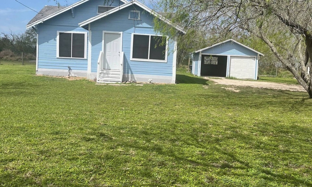 Rio Hondo House | Charming, spacious, 2-bedroom house with WiFi, AC in enjoyable Rio Hondo.