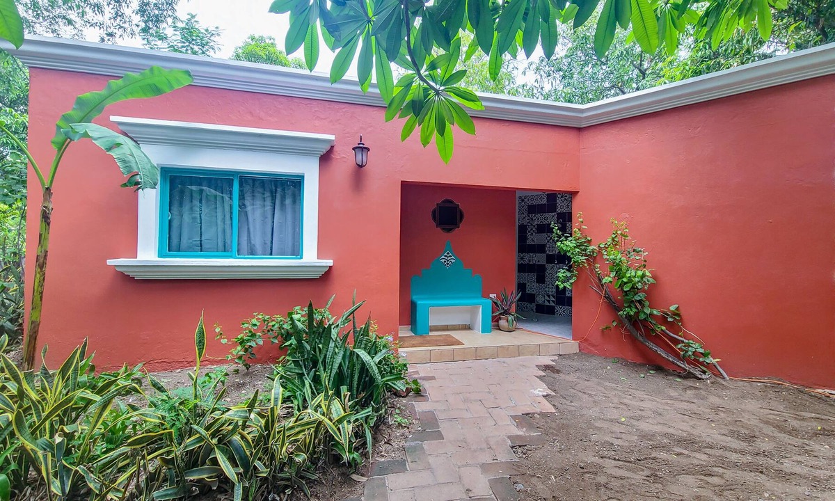 Loma de Guadalupe Apartment | Charming suite in Hacienda La Quinta