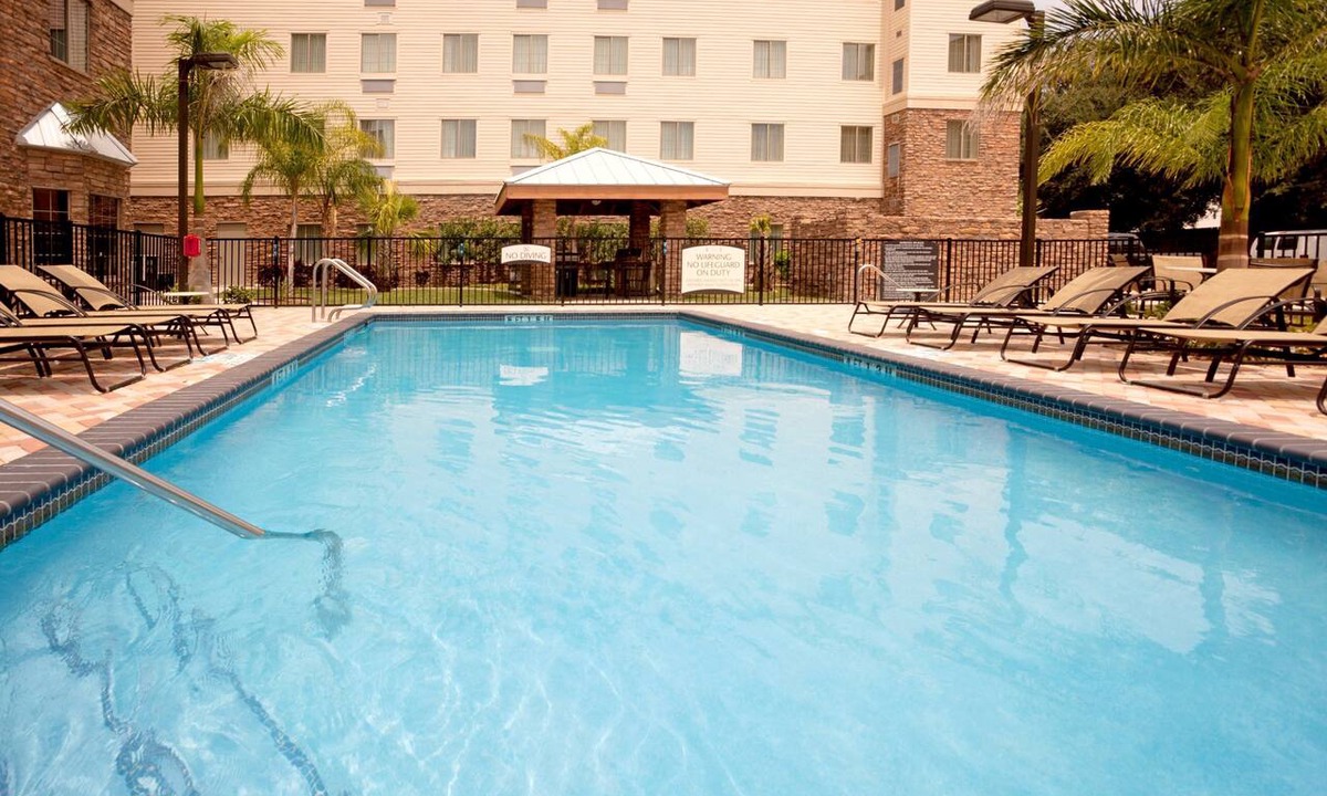 McAllen Apartment | Chic 1BR Suite w/Free Breakfast, Pool & Hot Tub