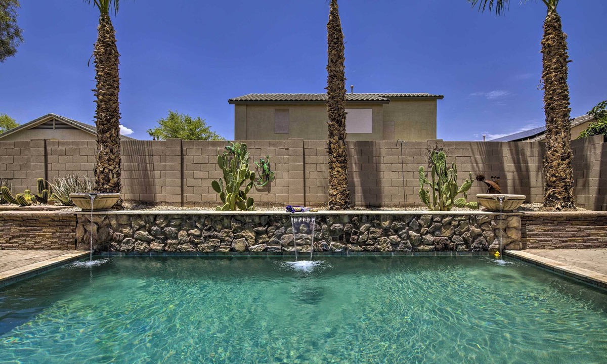 Maricopa House | Chic Maricopa Getaway w/Outdoor Oasis & Pool