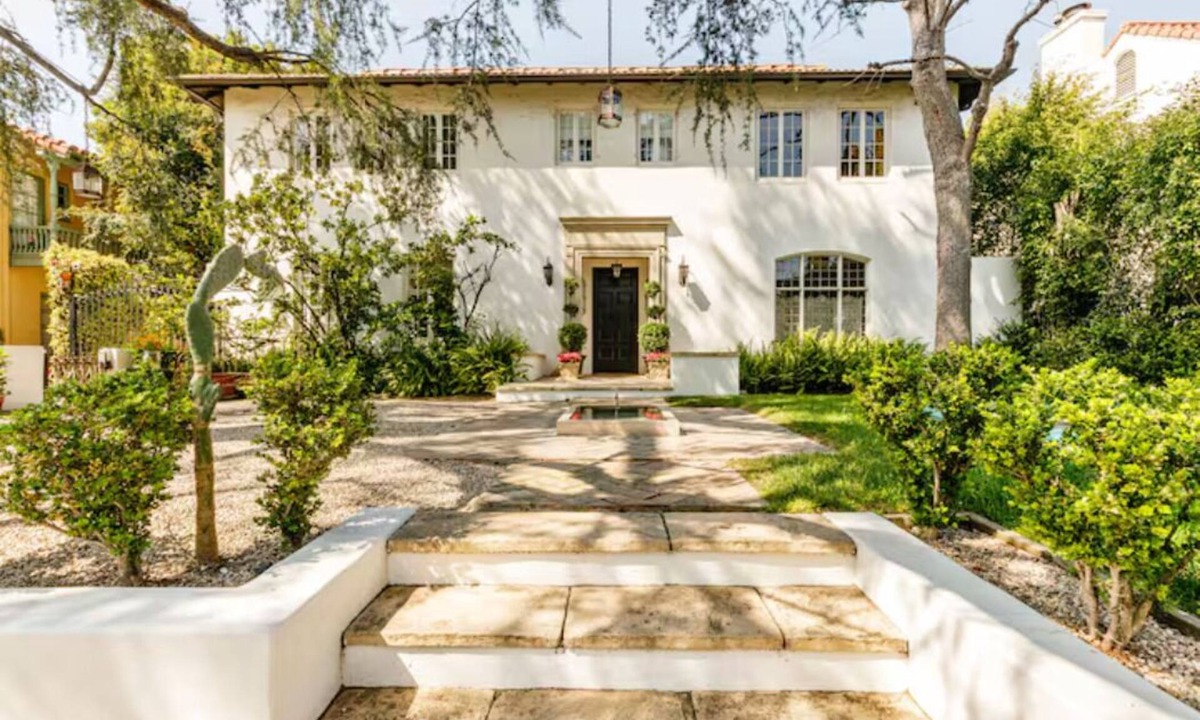 Hollywood House | Ciento Cielos Historic Hollywood Estate w/Pool & Spa