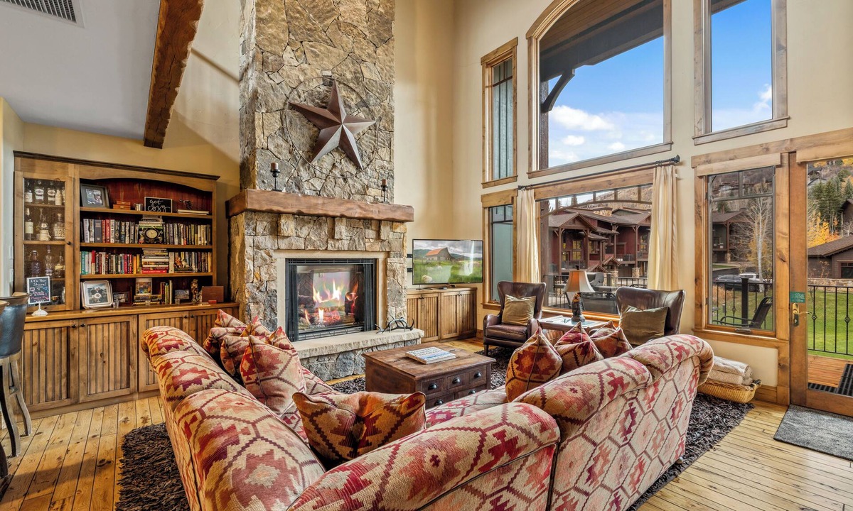 Steamboat Springs House | Cimarron #14 - walk to base, winter ski shuttle, private deck spa, Mountain views!