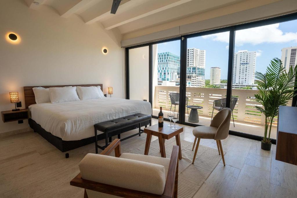 Downtown Cancun Apartment | City escape
