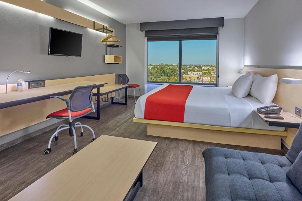 Mexicali Hotel | City Express by Marriott Mexicali