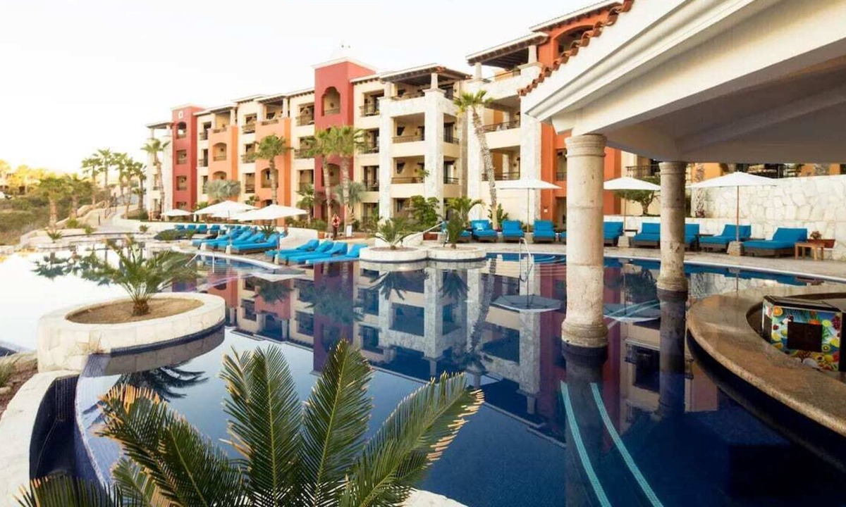 Cabo San Lucas Apartment | Classy 2BR Family Suite @Cabo +24/7 Concierge Club