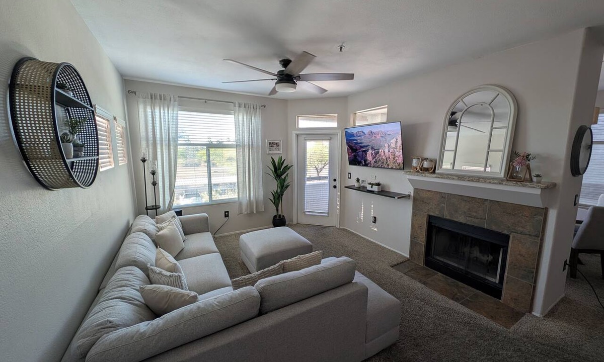 Central Scottsdale Condo | Clean & Bright 2BR/2BA Scottsdale Vacation Rental - Your Perfect Getaway!