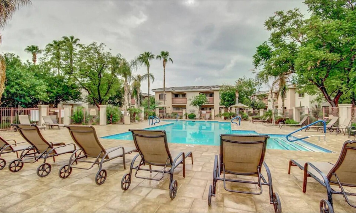 Avondale Condo | Close to Baseball, Stadium, and well-stocked! 3 BR/2BA! Gated & safe!