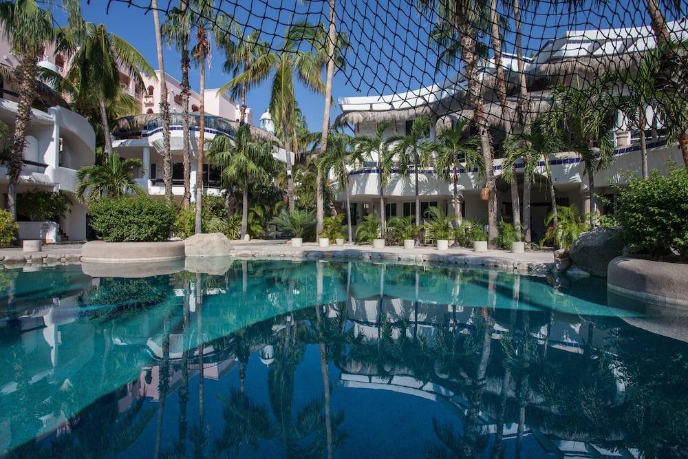 El Medano Ejidal Hotel | Club Cascadas de Baja