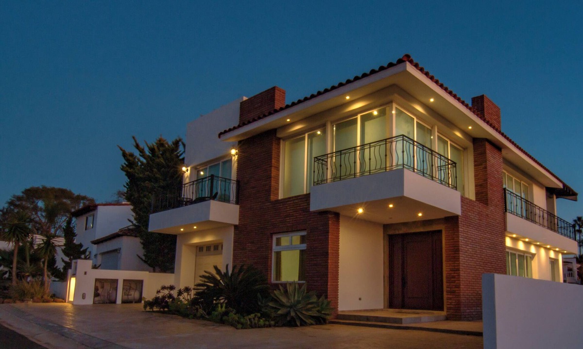 Salsipuedes House | Coastal Paradise in Bajamar – Golf, Luxury, and Comfort