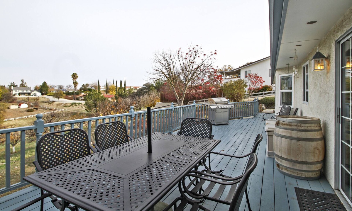 Paso Robles House | COF House-Access to Everything Paso Robles!
