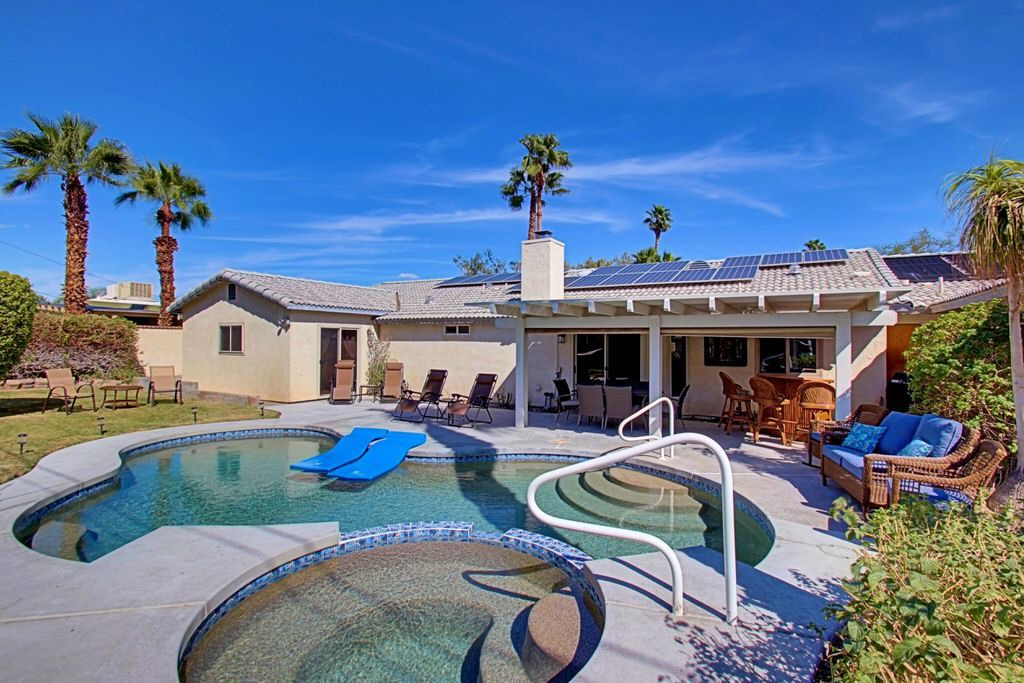 Racquet Club South House | Come Play At This Vacation Rental in Palm Springs!
