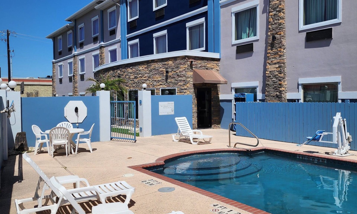 Donna Hotel | Comfort Inn & Suites Donna near I-2