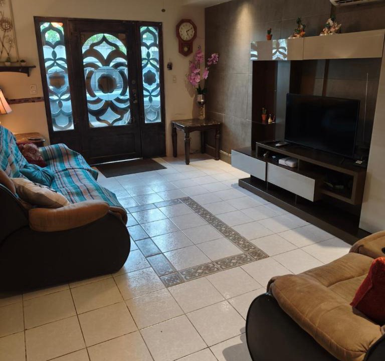 Matamoros House | Comfortable House Near the Us Consulate in Matamoros